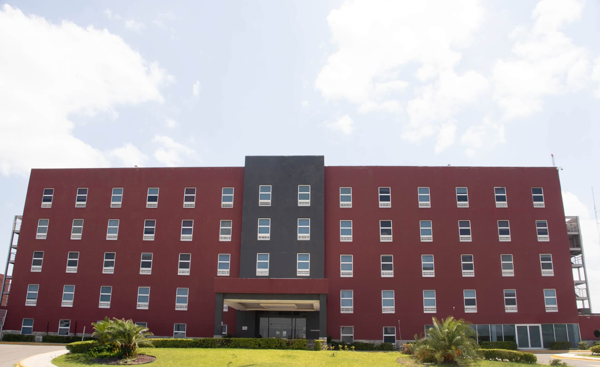 Los Herederos Hotel y Resto imagen 1