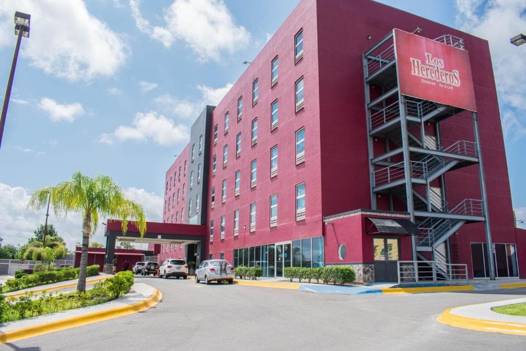 Los Herederos Hotel y Resto imagen 3